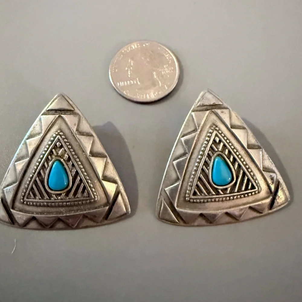 VTG JJ Janette 1988 Pewter Southwestern Faux Turquoise Earrings